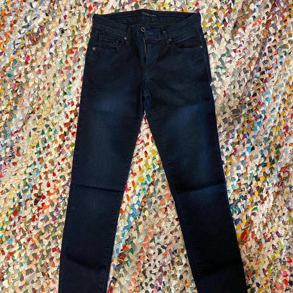 Guess jeans, skinny jeans, tight and sexy fit!